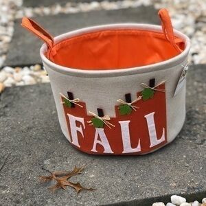 Canvas basket bin with Autumn/Fall design